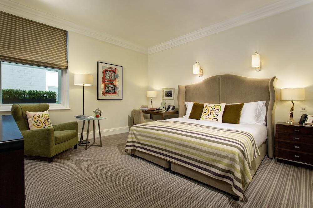 Brown's Hotel, A Rocco Hotell 5*