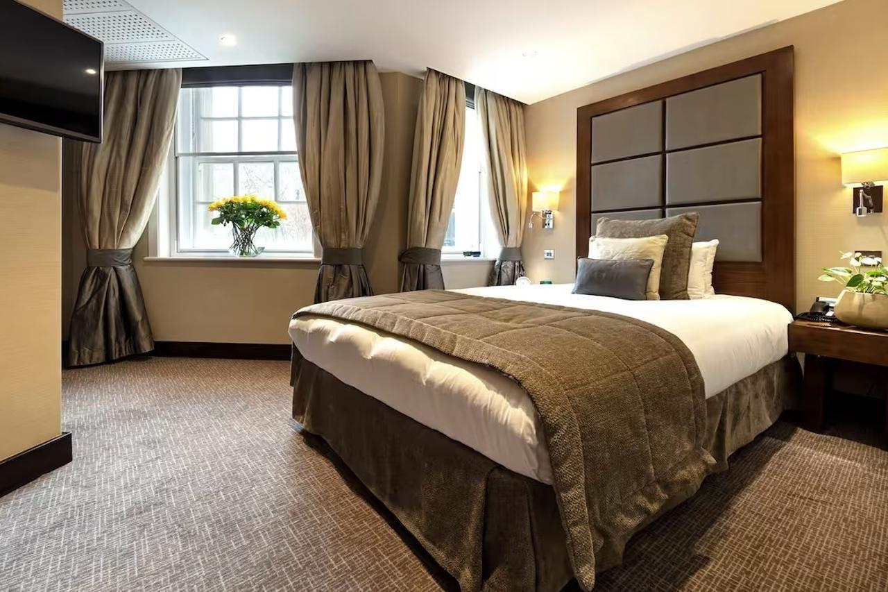 Wellington By Blue Orchid London