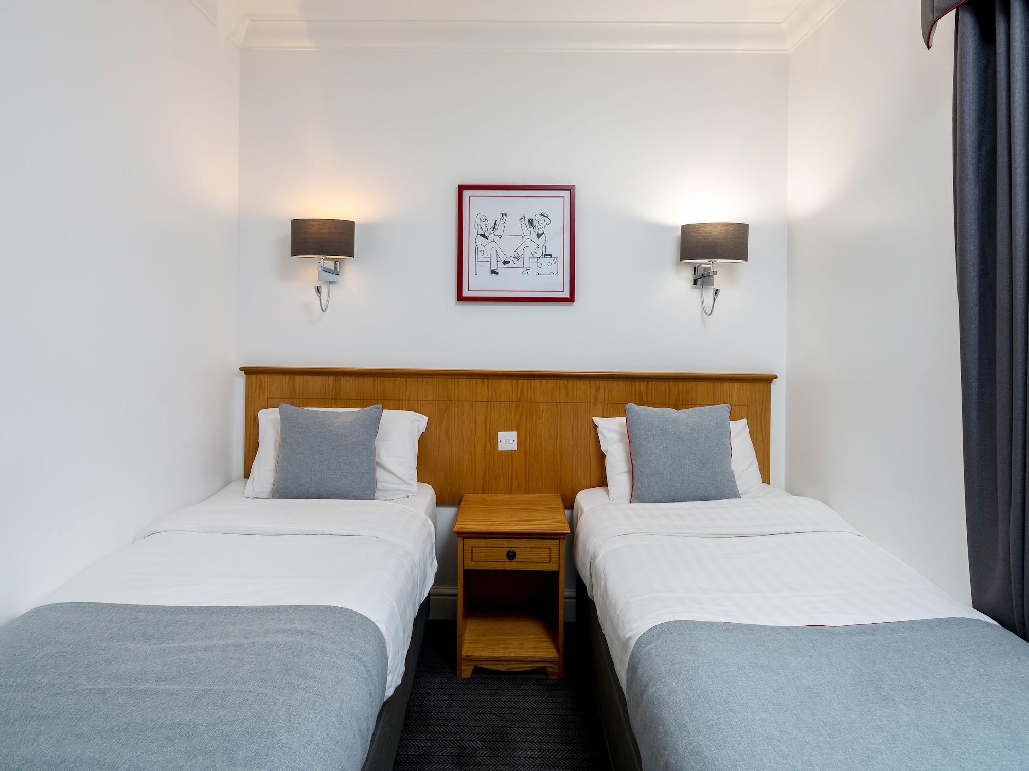 Oyo Townhouse New England, Victoria 3*