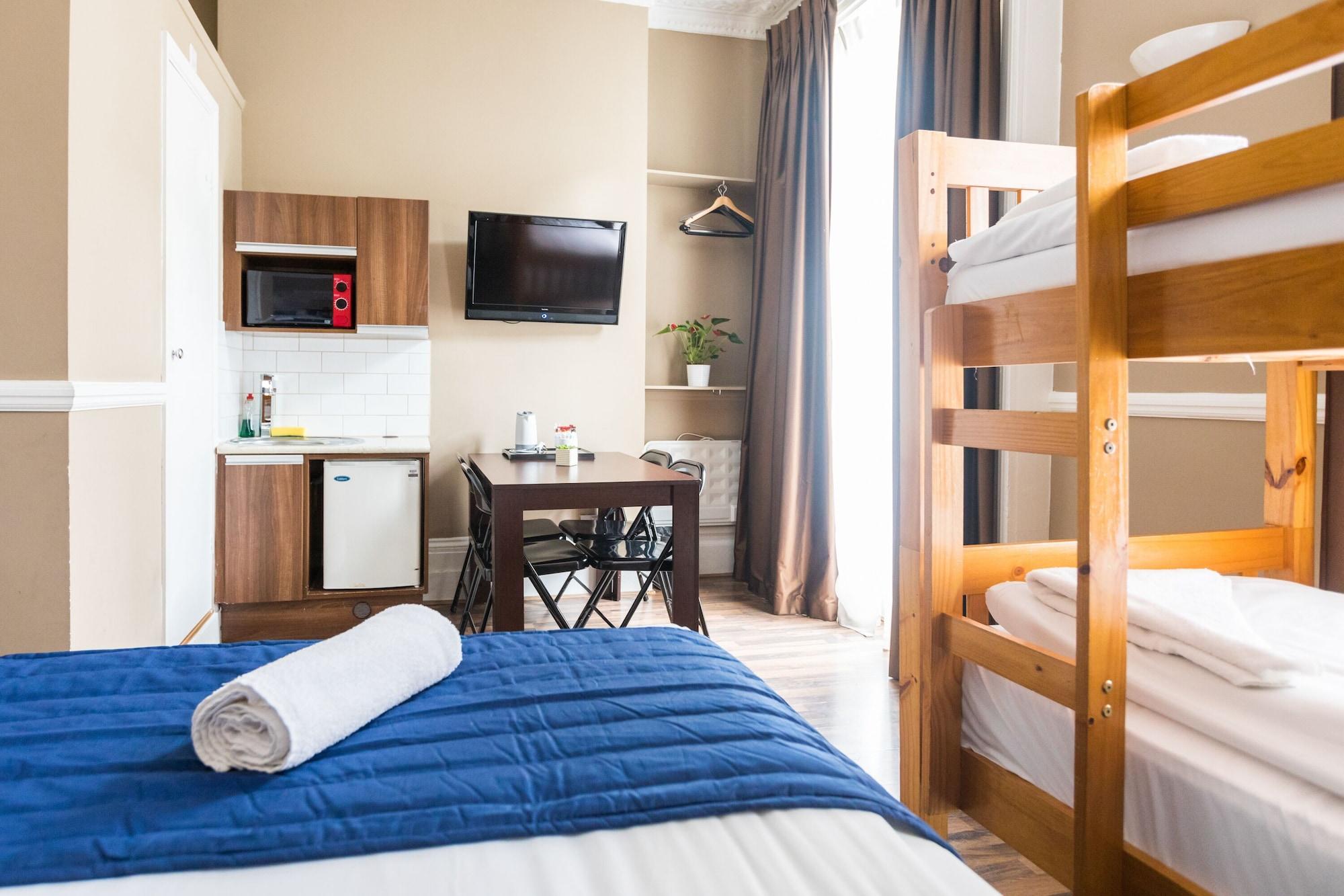 Belgravia Hotell 3*