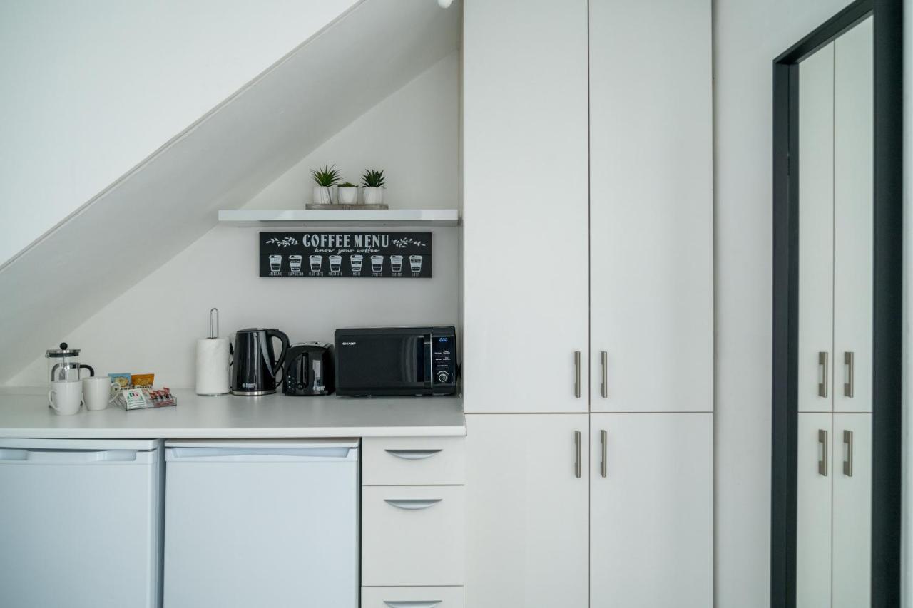 Leilighet Spacious King Size 1bed Flat In Leafy Suburb