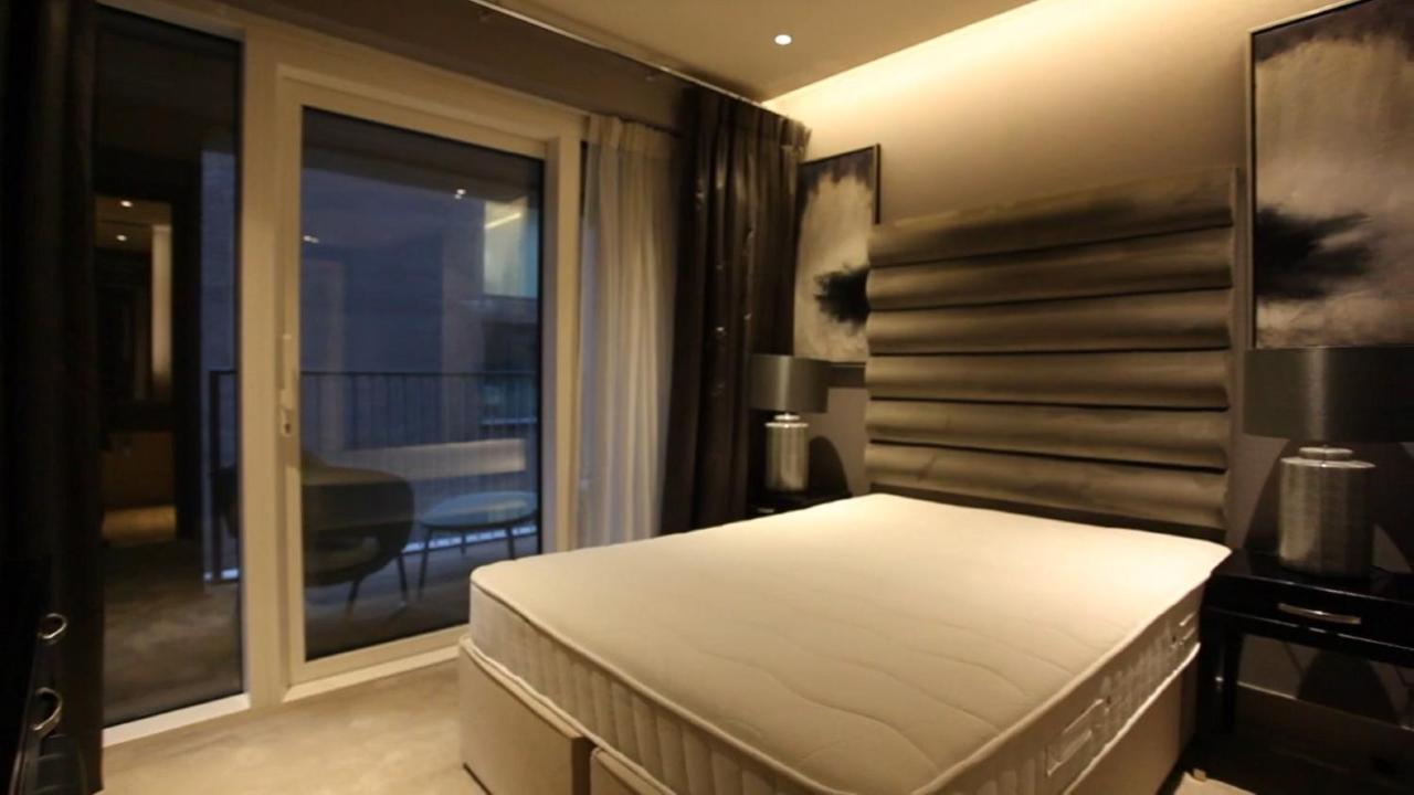 Apartment Luxurious Three Bedroom Flat In Chelsea Creek *