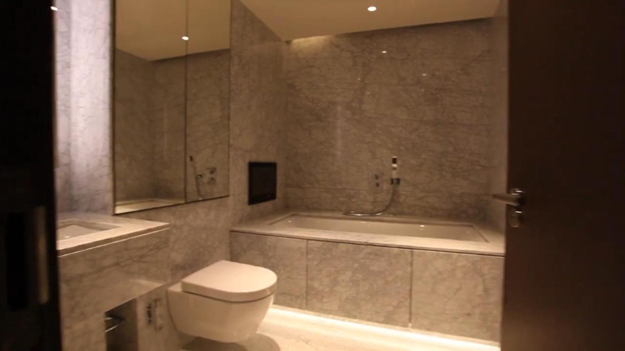 Apartment Luxurious Three Bedroom Flat In Chelsea Creek