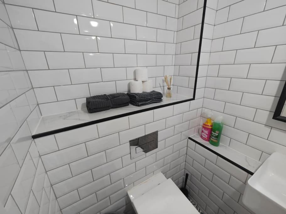 Appartamento New Studio Flat In Old Street - Zone 1 *