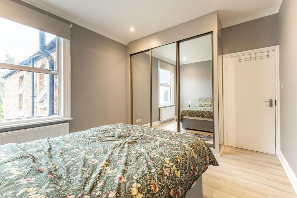 Appartement Cozy 3-bedroom Flat In Willesden *