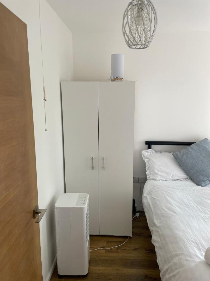 Mac-stephneil Homes Apartment London