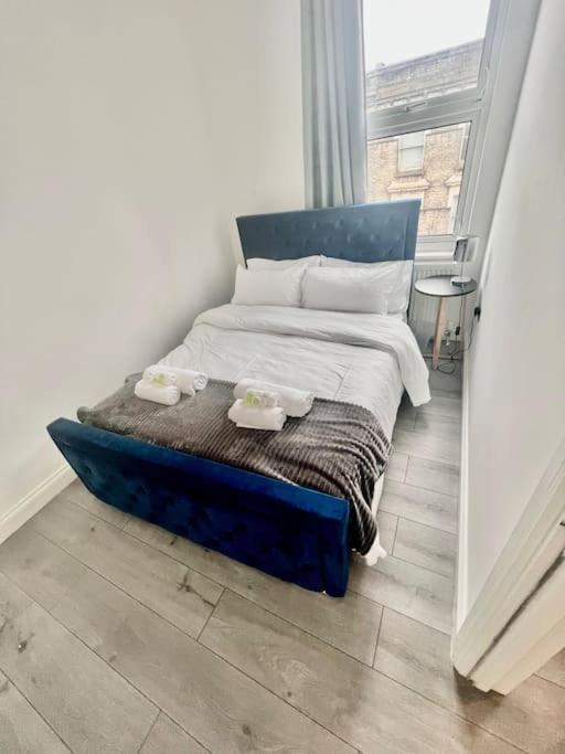Flat 3 Battersea Park Rd, 2 Bedroom, 1 Bathroom Flat Lejlighed London