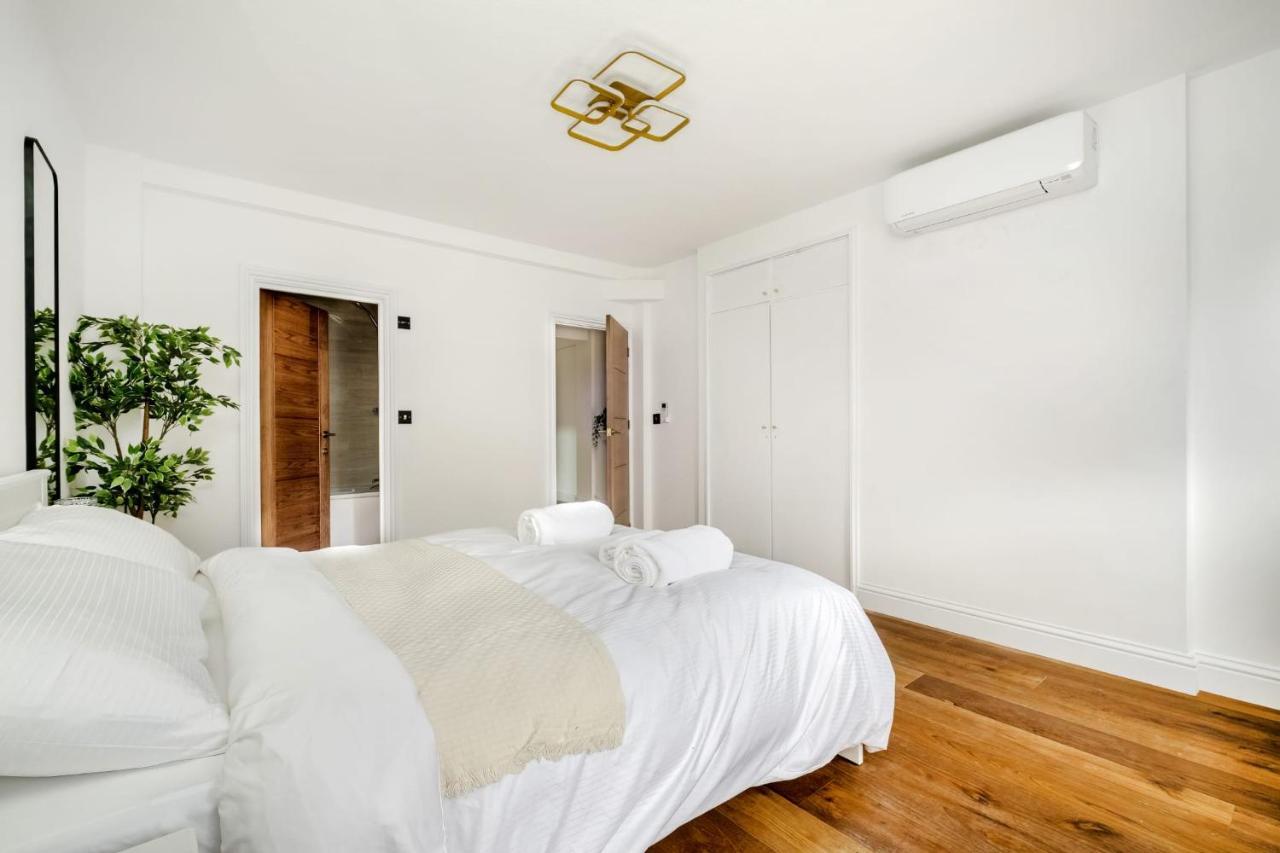 First Class Living Experience Luxury In Harley St * London