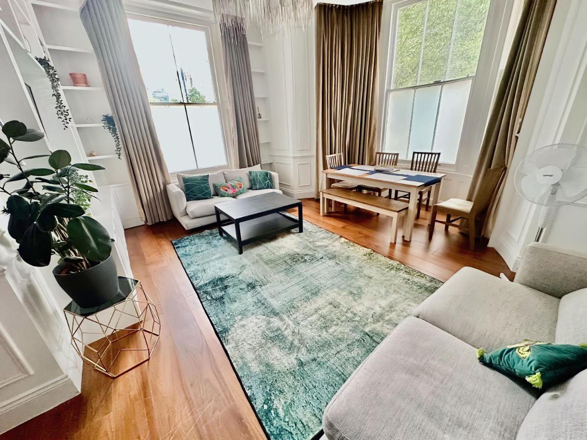 Appartement Luxurious 2-bedroom, 2-bathroom Paddington Retreat With En-suite Tv Bed *