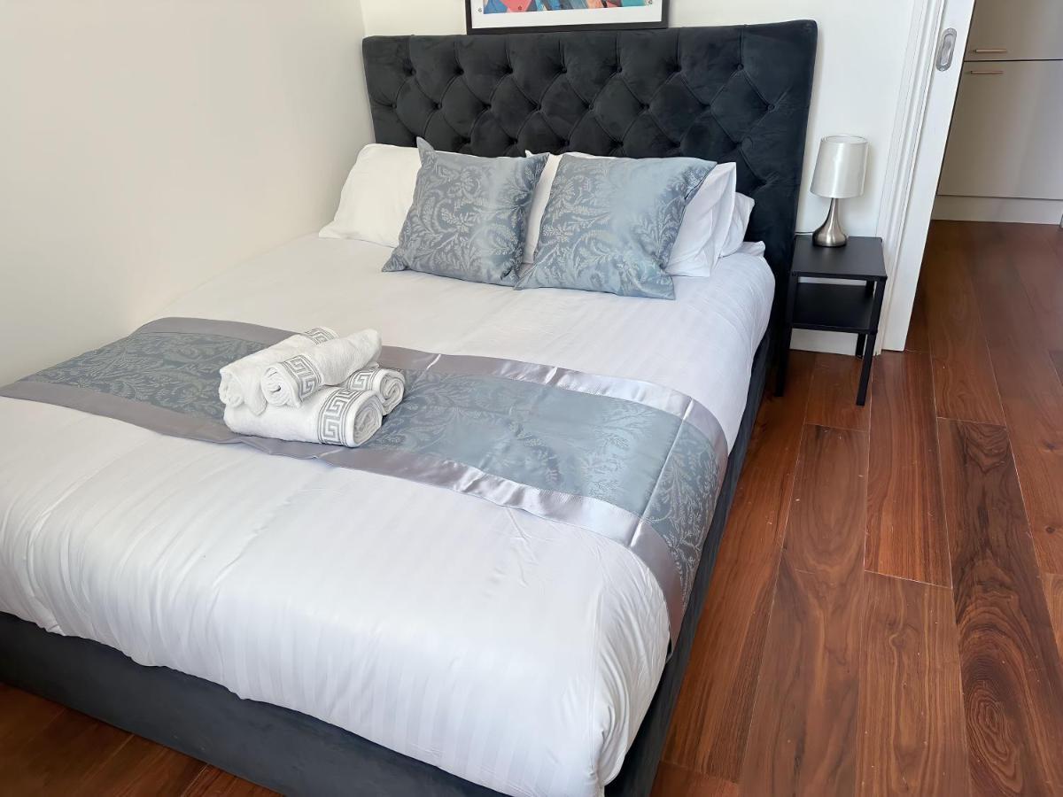 Appartement Luxurious 2-bedroom, 2-bathroom Paddington Retreat With En-suite Tv Bed