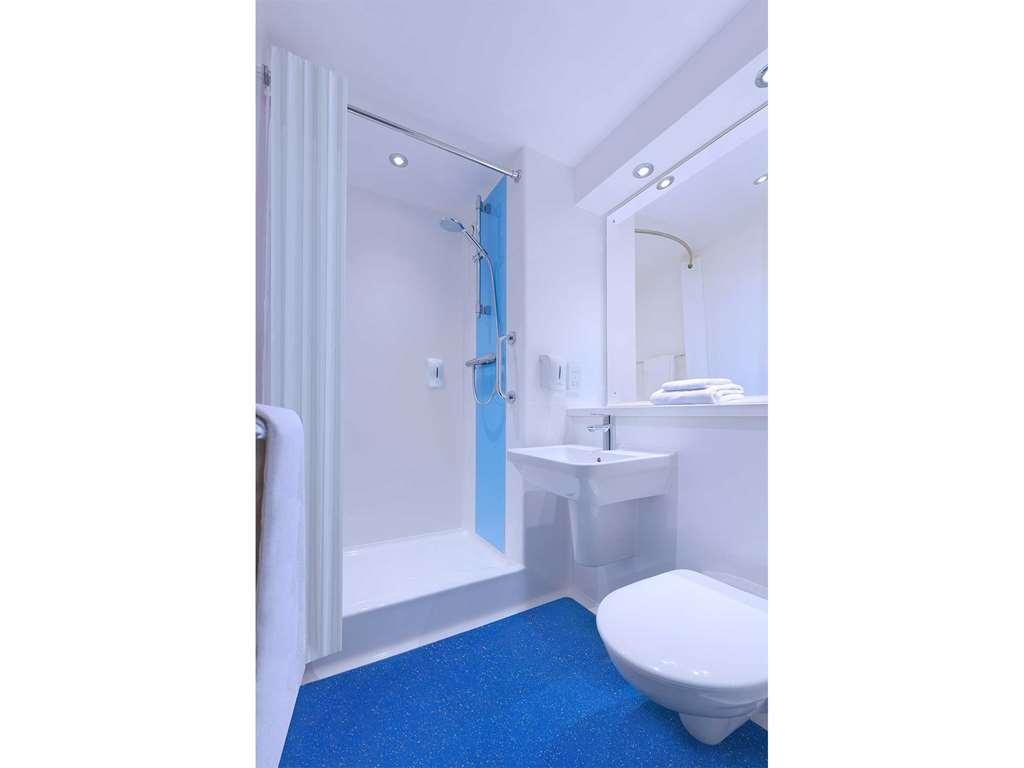 Travelodge Hackney 3*
