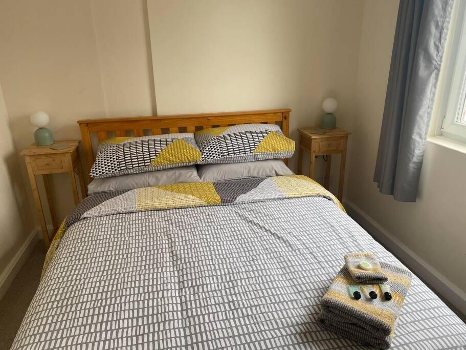 Apartment 2 Bedroom Flat In Kensington. London