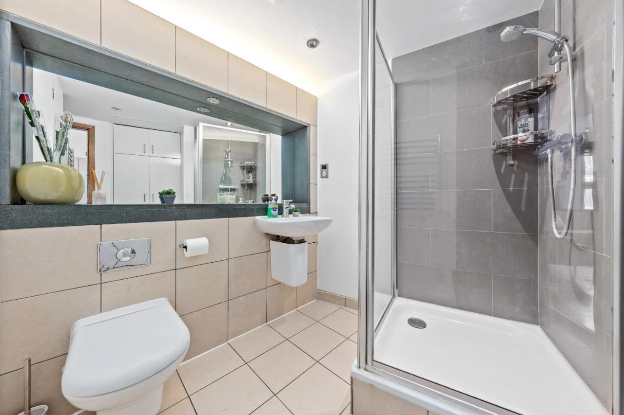 Piccadilly,stjames,mayfair In Heart Of Hy17 Londen
