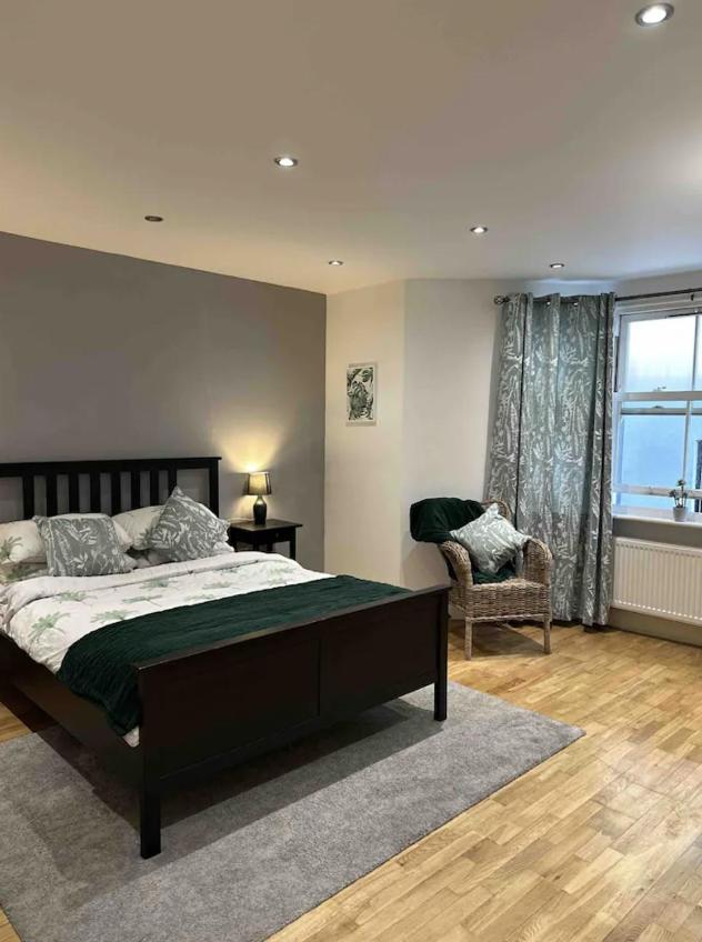 One Bed Near The River Thames. Lägenhet London