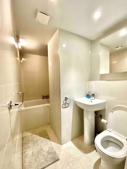 2bdr Modern In Hammersmith West Appartamento *