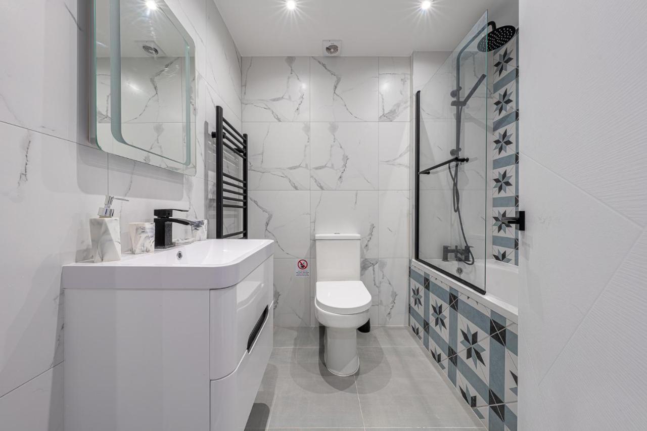 2 - West Brand New Loft London