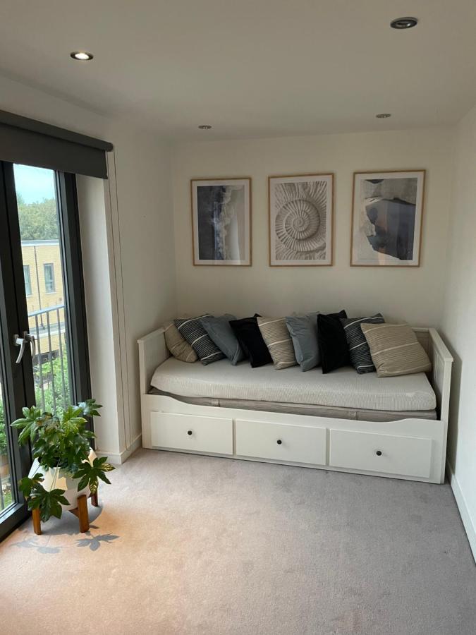 Cosy Bedroom In Luxury Bed & Breakfast Londra