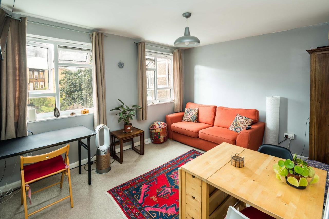 2bd Stylish W/t Grand Piano Lägenhet