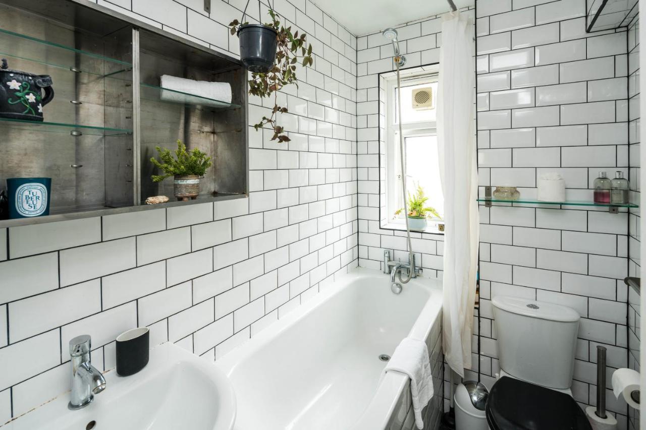 2bd Stylish W/t Grand Piano *