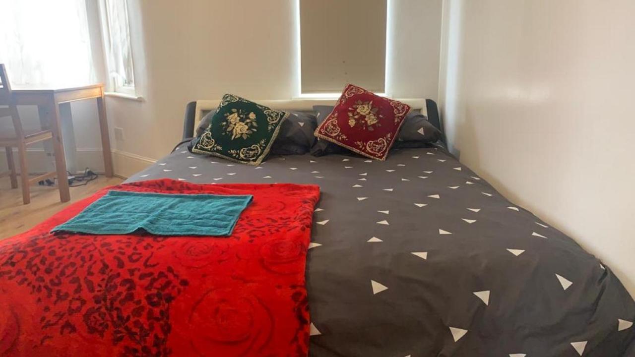 Luxury Extra Large Double Bedroom Near The St Street Gjestgiverier *