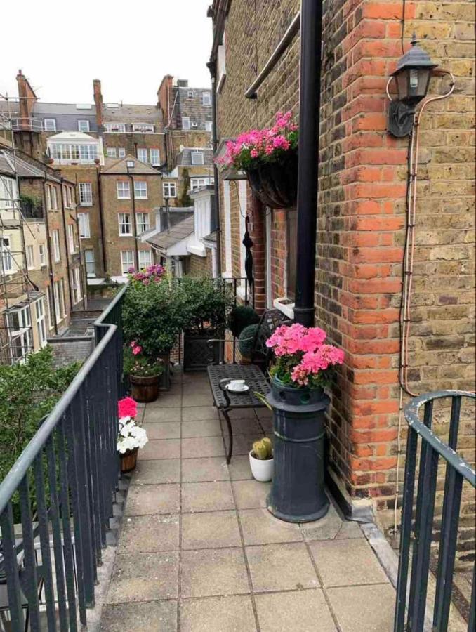 Unique Gem In Kensington Lägenhet *