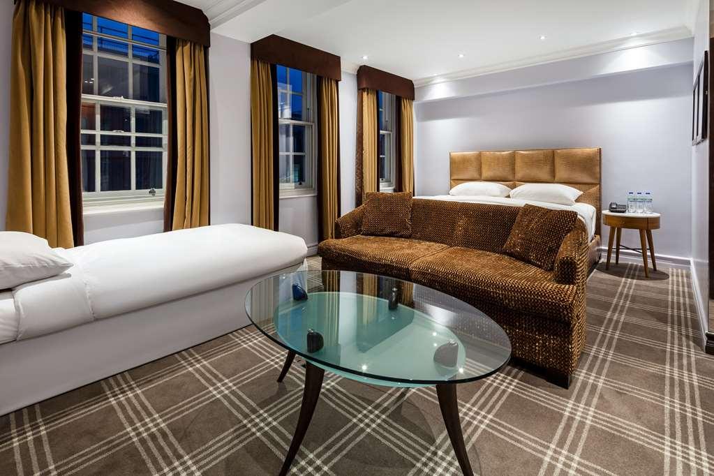 Radisson Blu Edwardian Berkshire Hotel, Hotel 4*