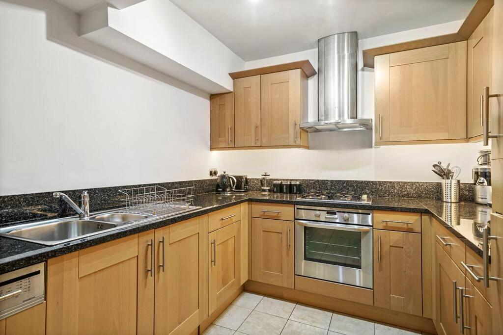 Appartamento Luxury Next To Hyde Park Londra