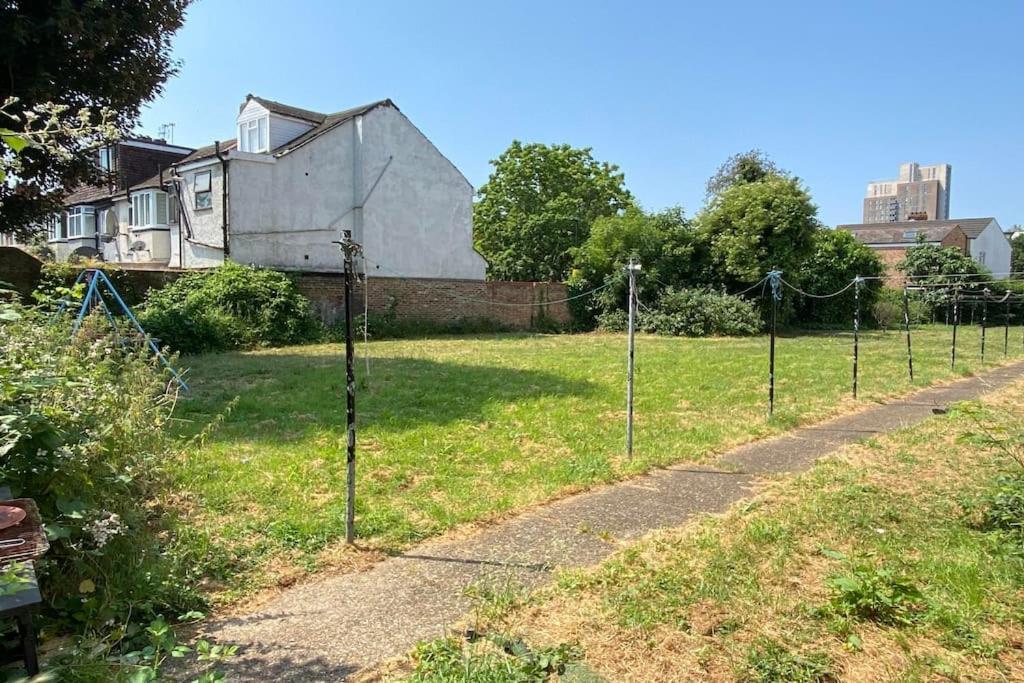 Appartement Stylish & Tranquil Flat With Excellent Connections *