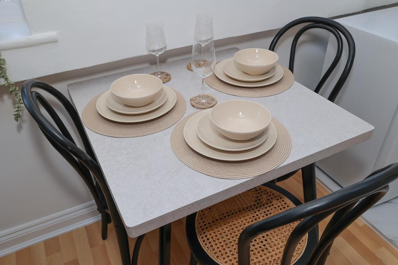 Appartement Cosy 1 Bedroom Floor On Edgware Road