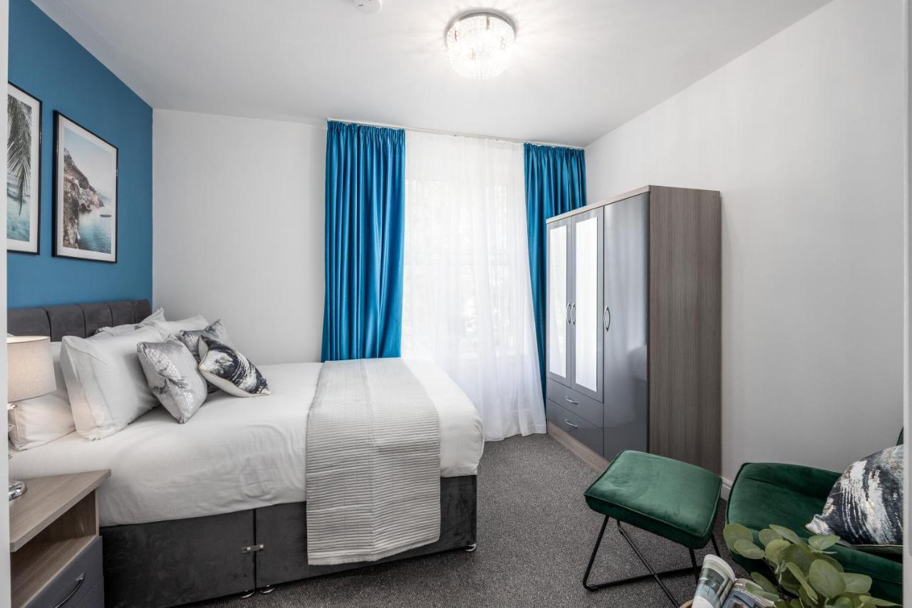 Cosy 4-bedroom Next To Borough Apartment *