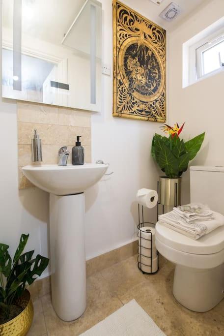 Lux Versace Pad Sleeps 10 Hot Tub, Cinema & Games Lejlighed *