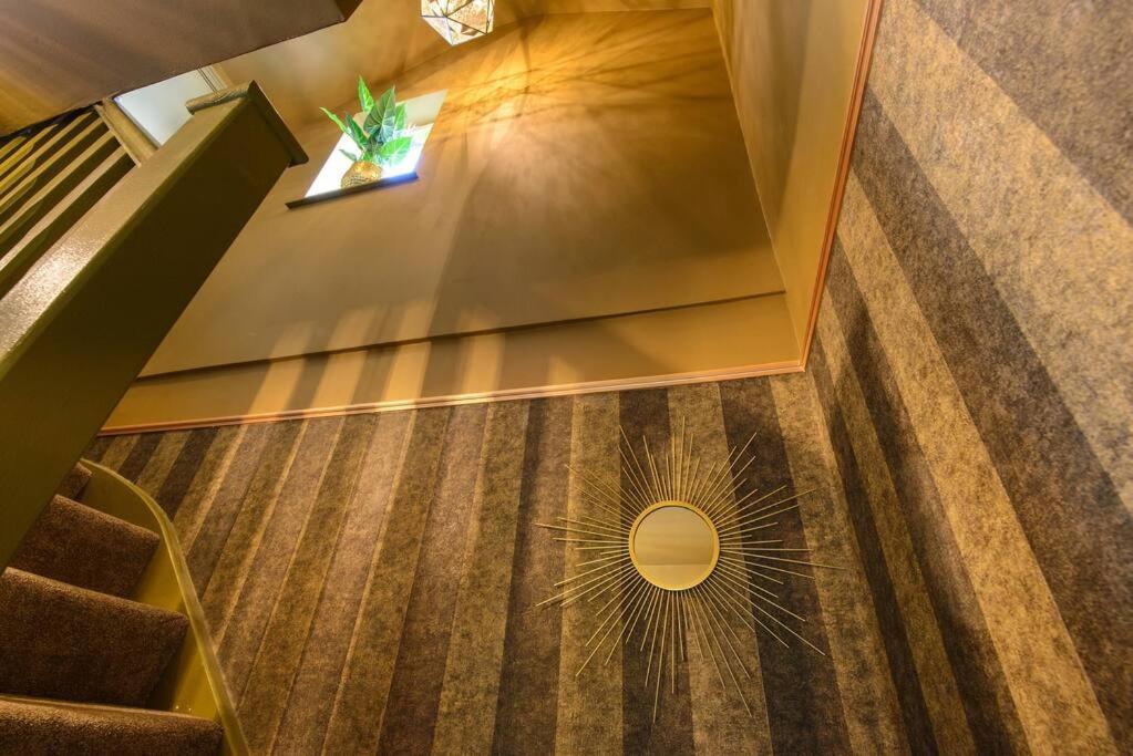 Lux Versace Pad Sleeps 10 Hot Tub, Cinema & Games Lejlighed