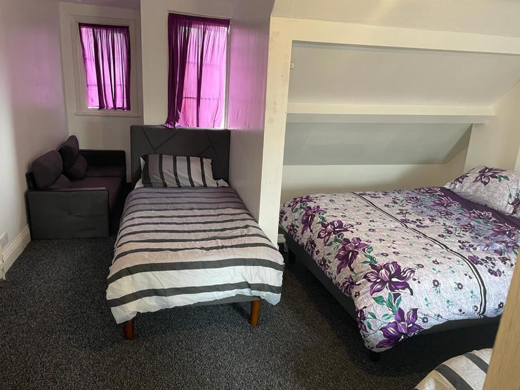 One To With Fantastic Host Homestay London
