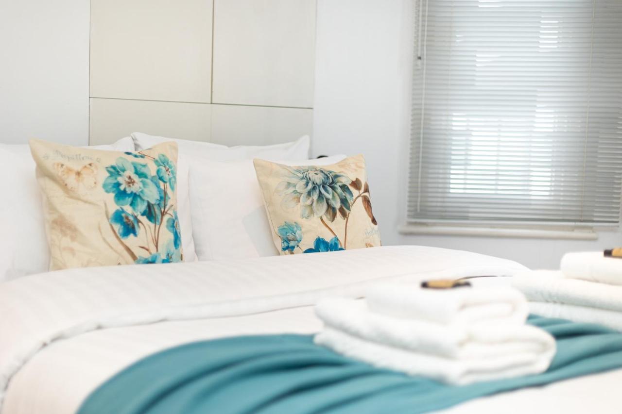 Stunning 2br Flat W2 Patio In Kensington Appartement Londen