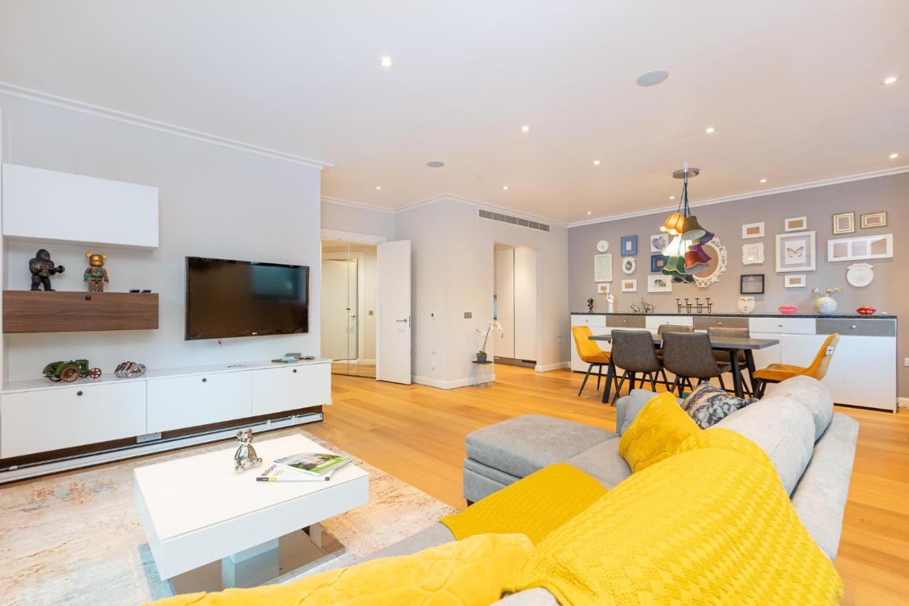 Apartment Luxurious Modern 3br Flat In Prime Canary Wharf London
