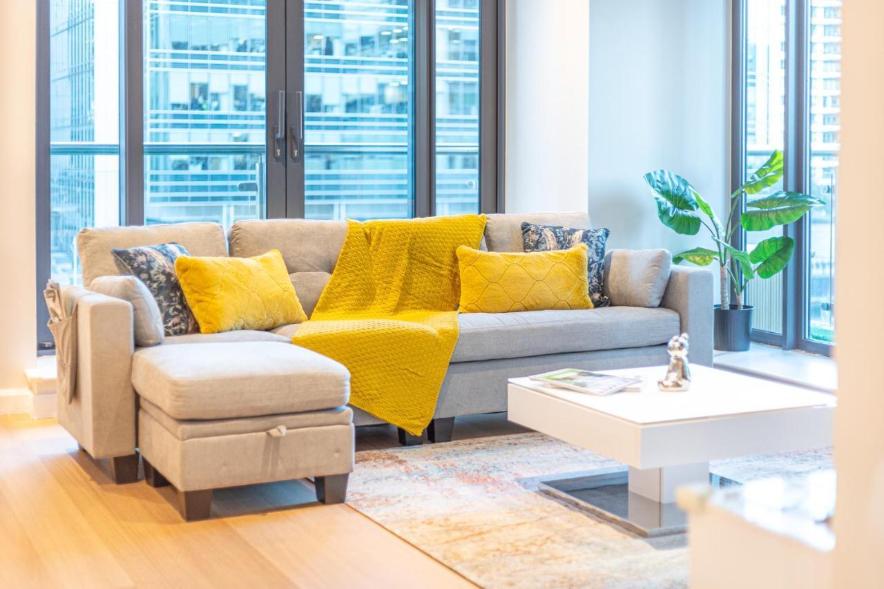 Luxurious Modern 3br Flat In Prime Canary Wharf Apartment