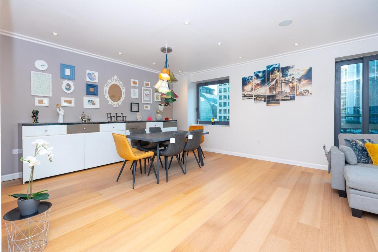 Luxurious Modern 3br Flat In Prime Canary Wharf London