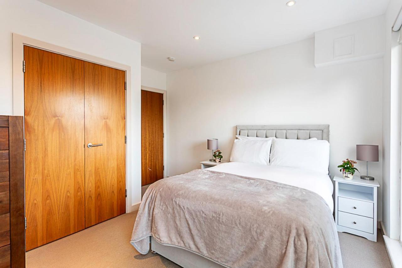 3 Bed Luxury Penthouse In Shoreditch Londen