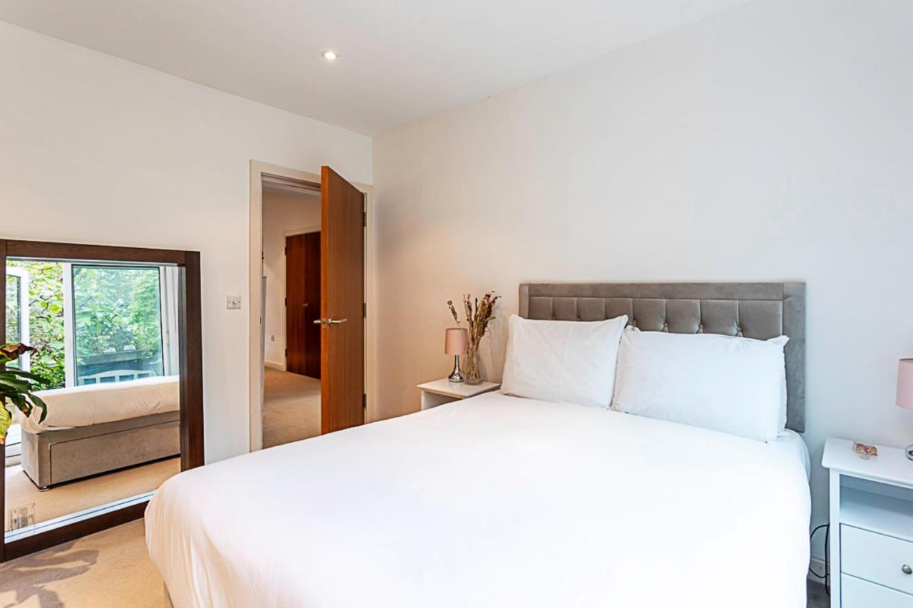 3 Bed Luxury Penthouse In Shoreditch Londen