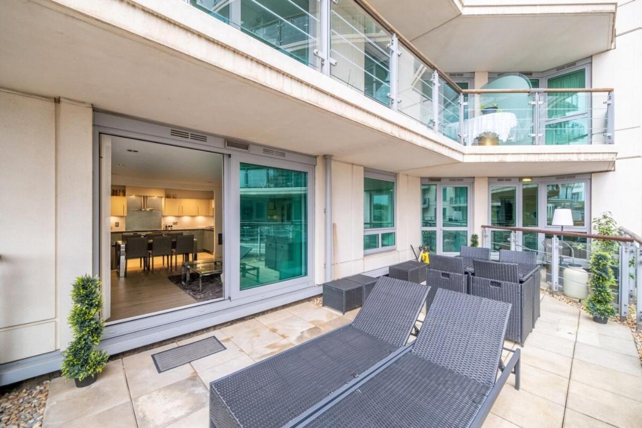 2bd Flat W River View Balcony - Vauxhall! Lägenhet *