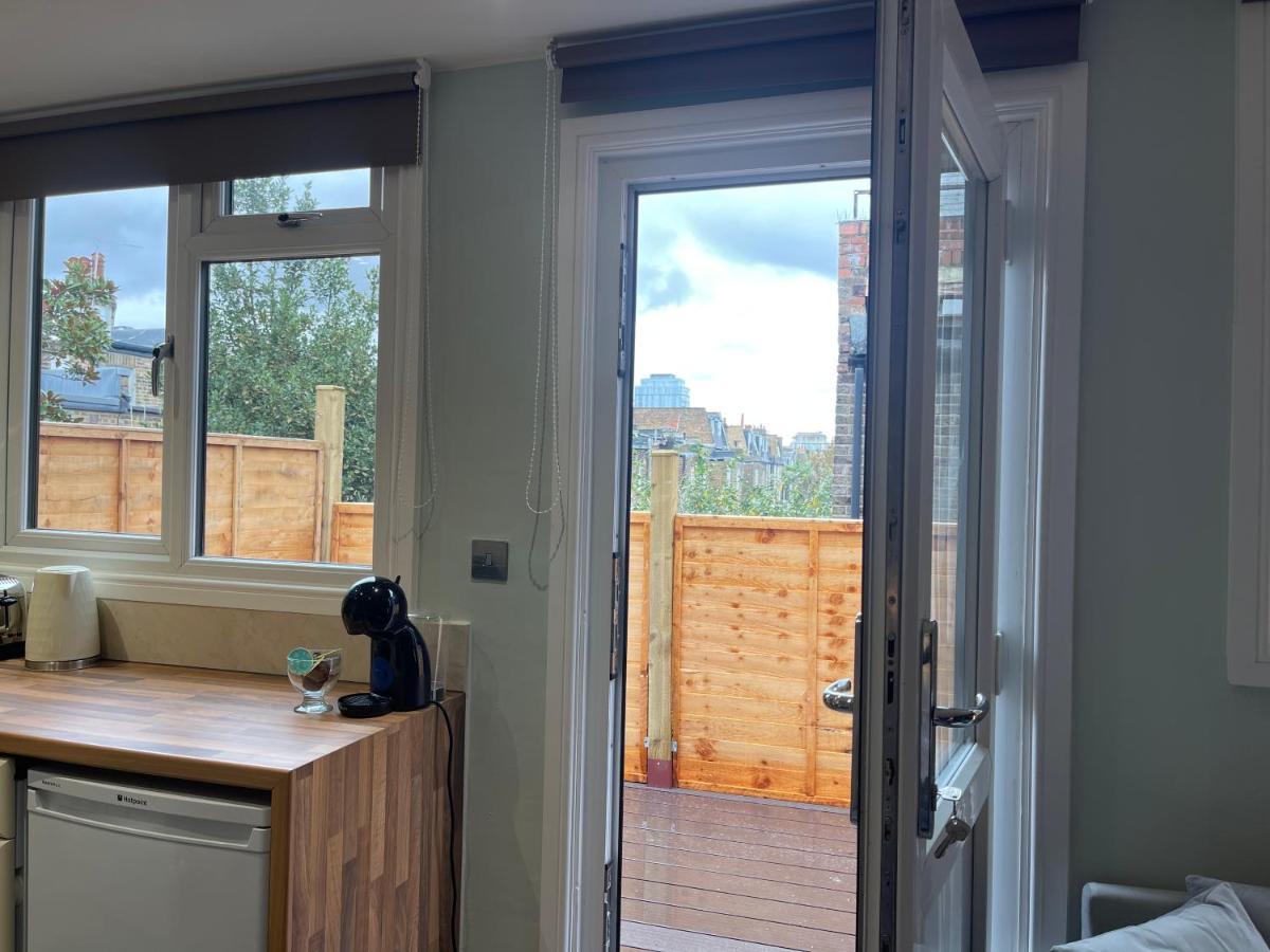 Cosy Flat With Balcony In Heart Of Appartement *