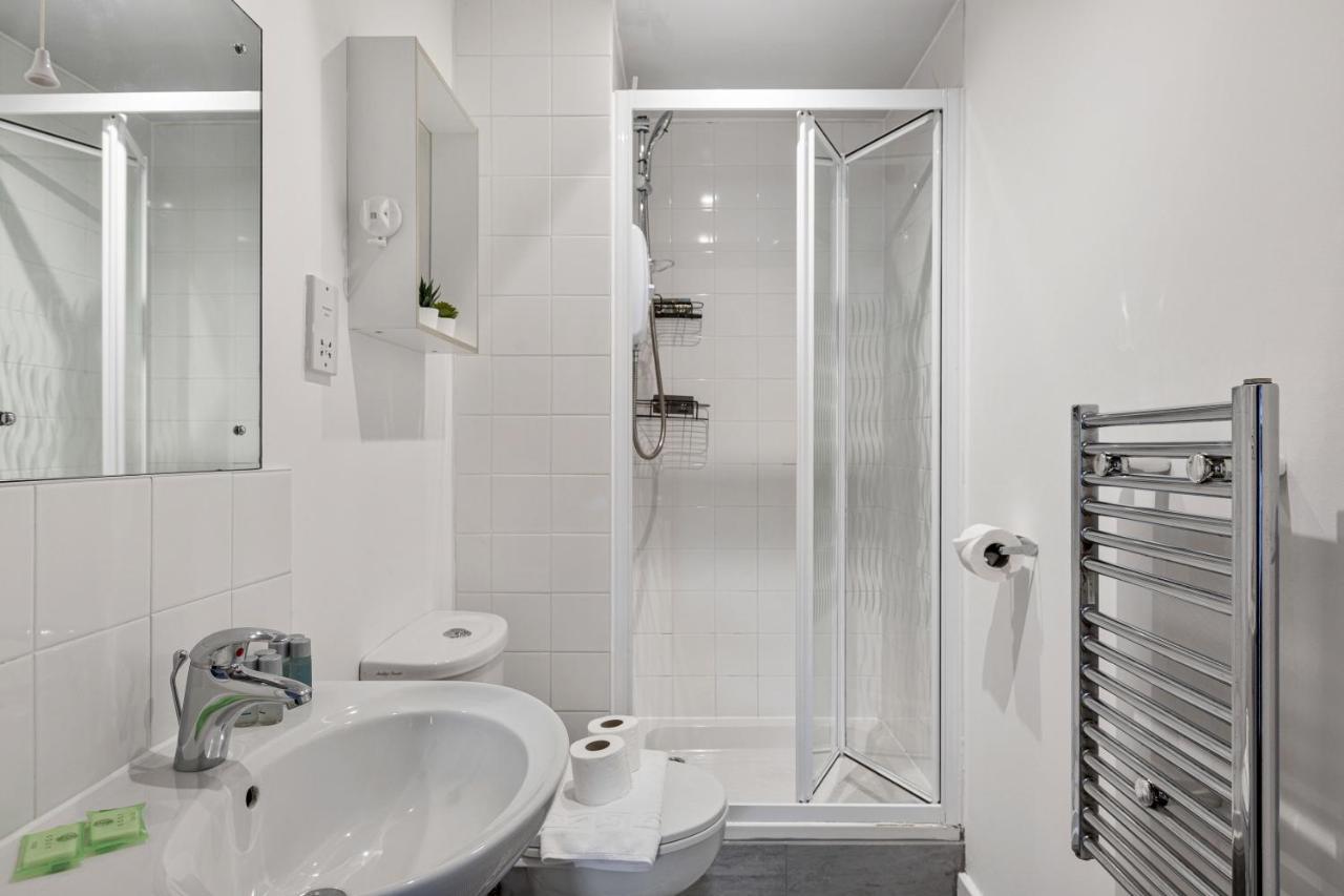 2bed2bath Spacious Modern Near Csm *