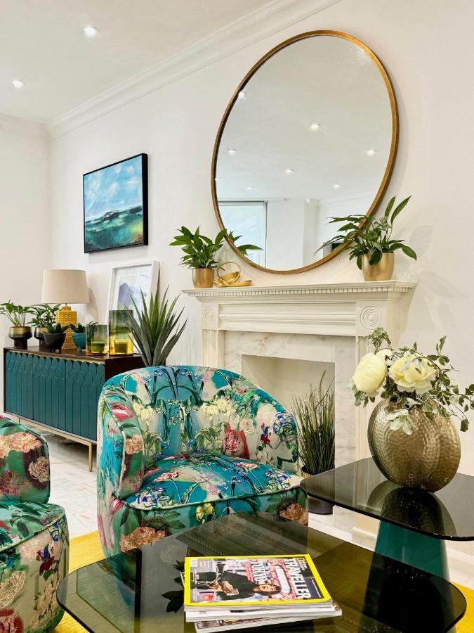 Beautiful 2 Bed Flat In South Kensington Apartment London