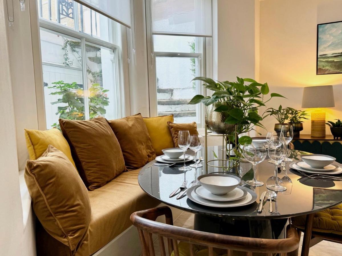 Beautiful 2 Bed Flat In South Kensington Apartment