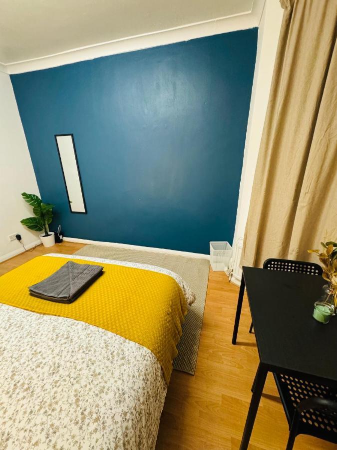 2 Bedrooms House Near Central Semesterbostad
