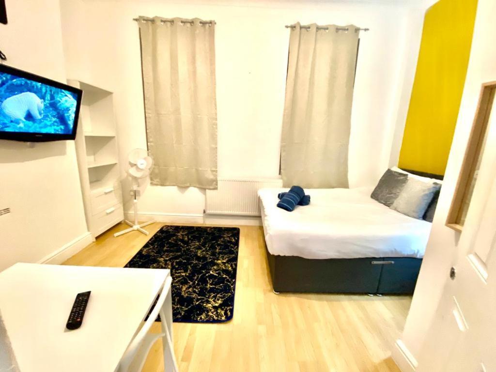 Apartment Lovely 3 Bedroom Property Next To Paddington Station Central *