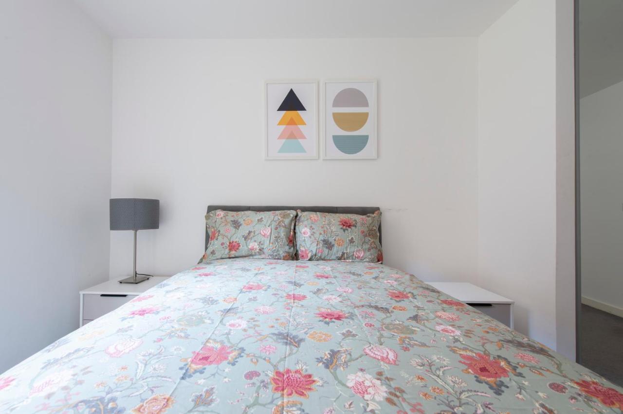 Stunning Luxury 2 Bedroom * Londra