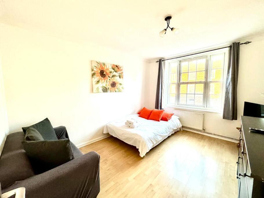 Vauxhall 1-bedroom Entire Lägenhet *