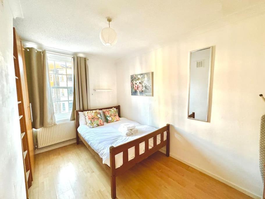 Vauxhall 1-bedroom Entire Lägenhet