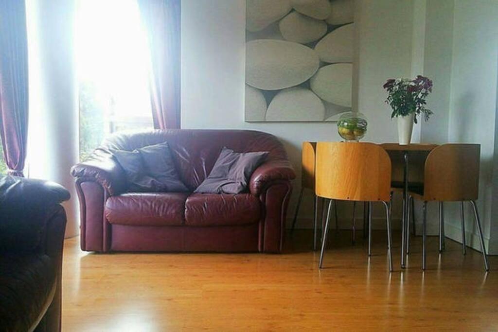 Superhost 1 Bedroom Flat 15 Mins To Center,zone 2 * Londres
